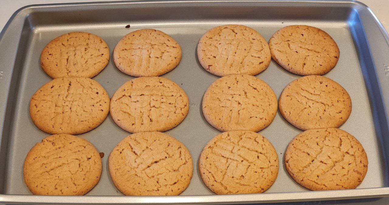 the finished cookies. crosshatch barely visible.